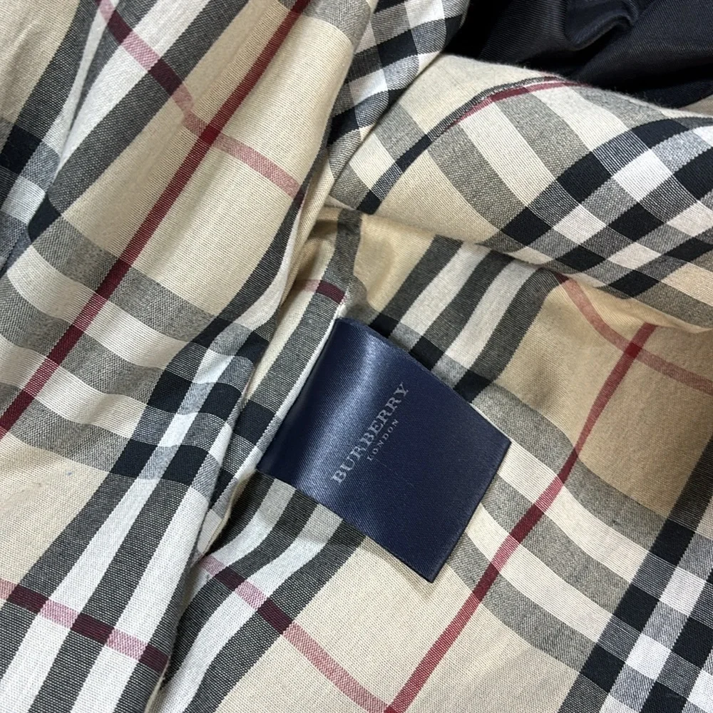 Burberry London black fully lined with pockets full front button up trench coat - Picture 12 of 13